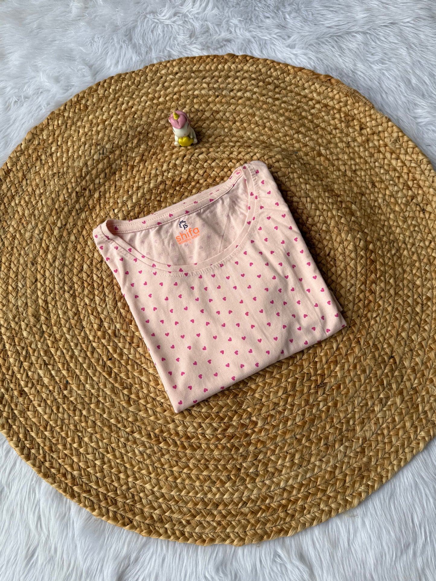 Women’s T-Shirt - pink hearts