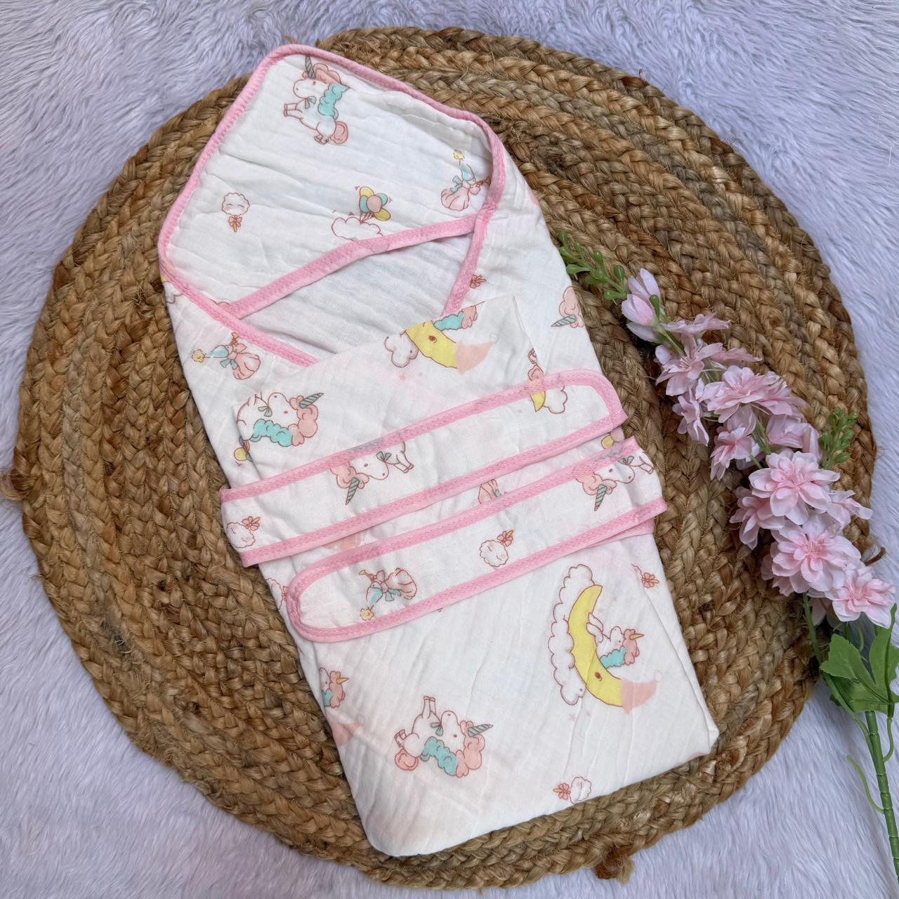 Muslin 6 Layer Hooded Towel with Belt - Moon $ Unicorn
