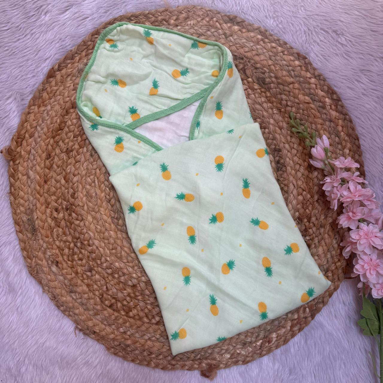 Muslin 6 Layer Hooded Towel - Green Pineapple