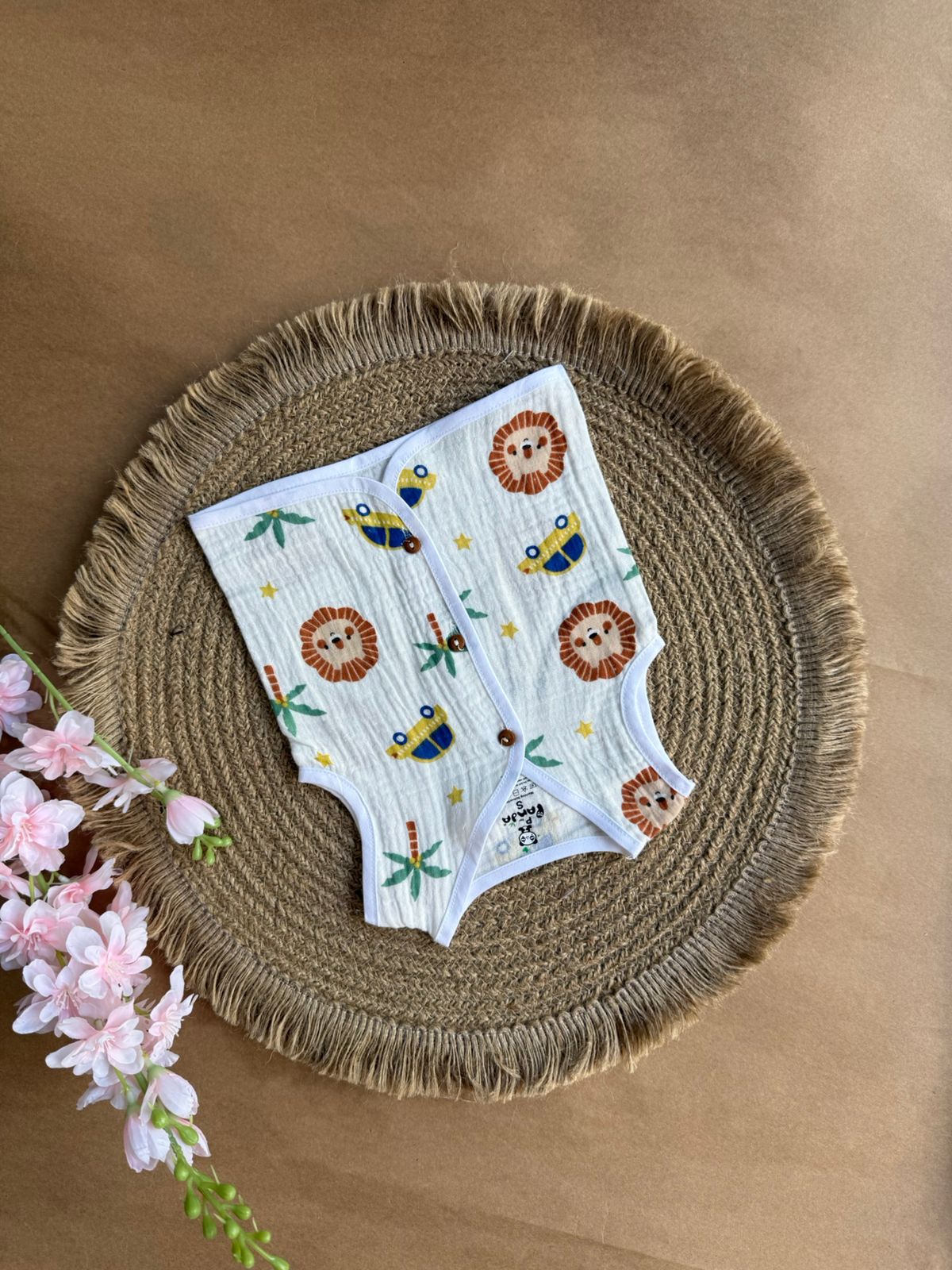 Crinkled Muslin Baby Jabla – Lion Faces