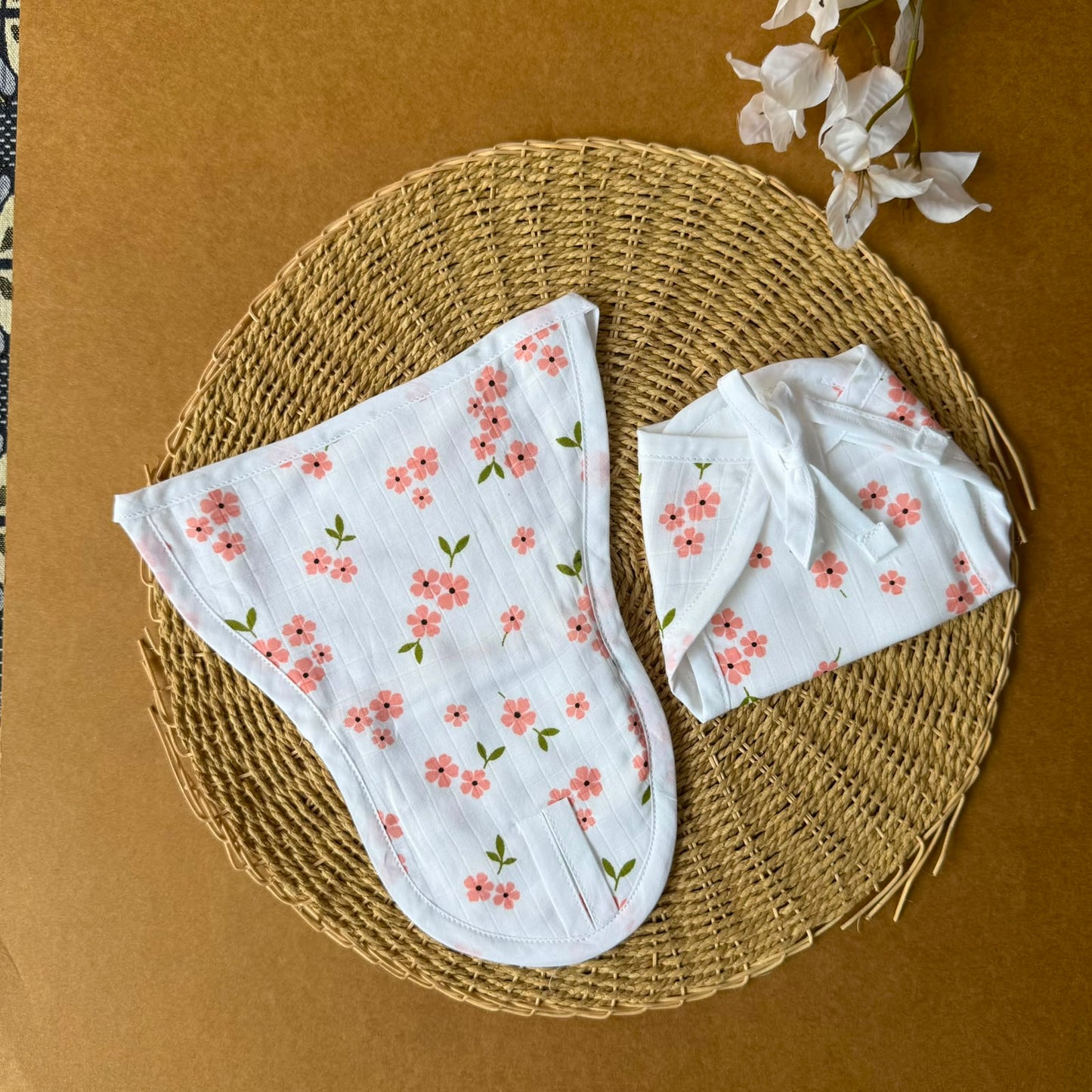 Premium Muslin Baby Nappy - Peach Flowers