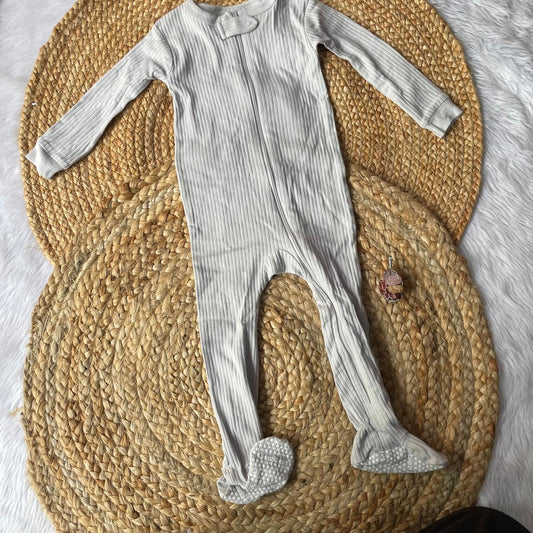Sleepsuit - Grey Lines