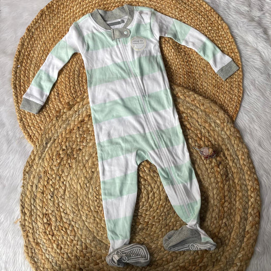 Sleepsuit - green Lines