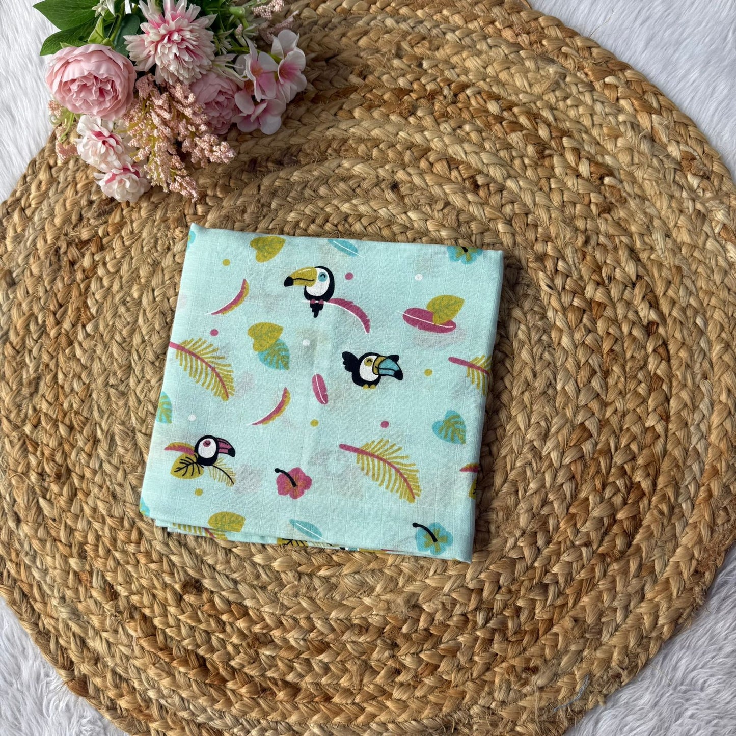 Muslin Adult Bath Towels - Toucans