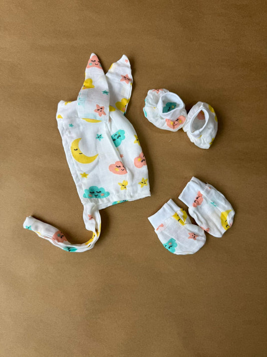 Muslin cap, mitten and booties - Clouds Moon and Stars