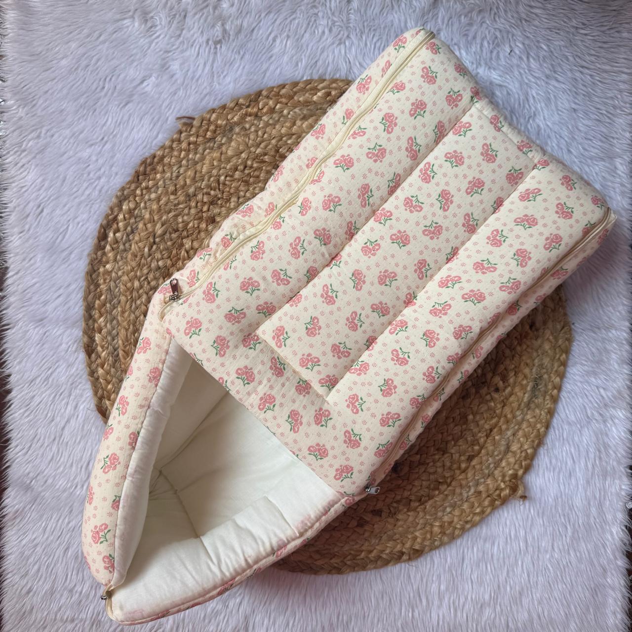 Crinkled Muslin Baby Carry Bed - Roses