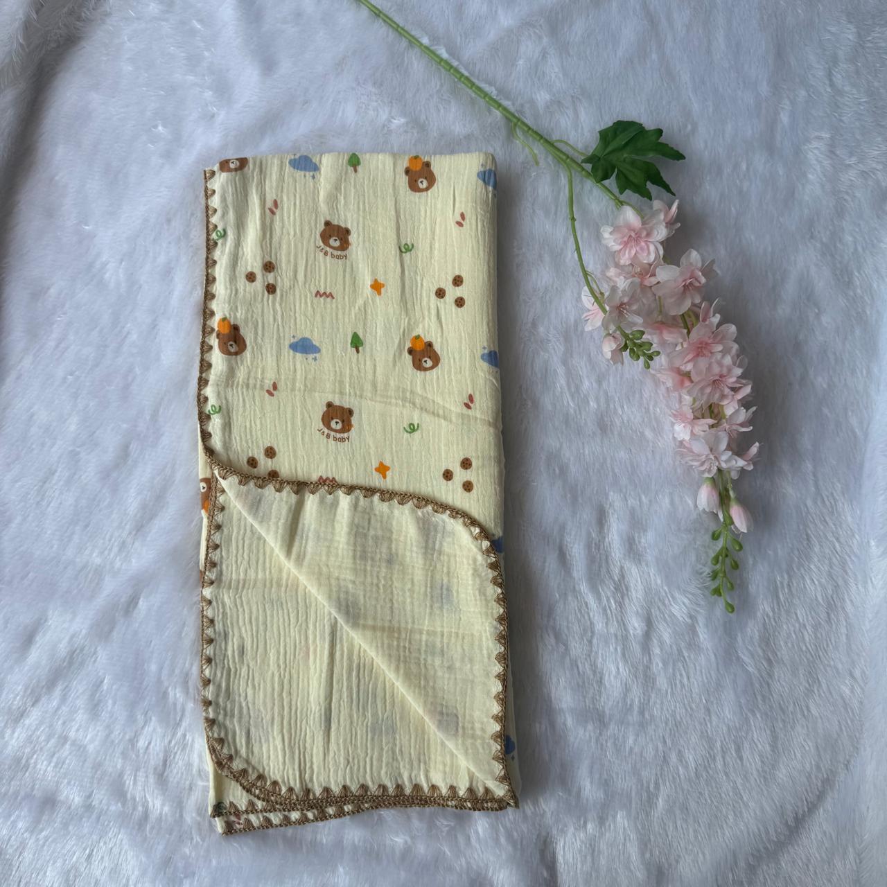 Crinkled Muslin 4layer  Blanket - Teddy Face with Dots