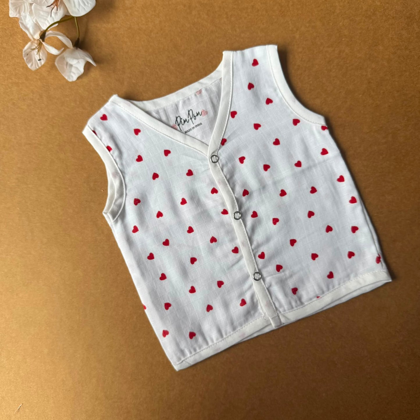 Premium Muslin Baby Jabla -  Hearts