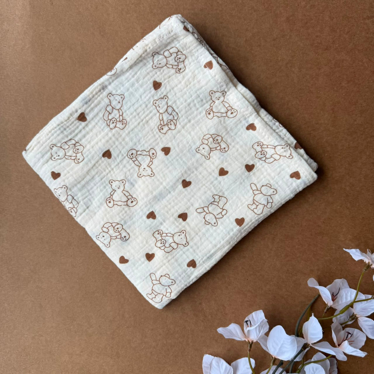 Premium double layer crinkled swaddle - Teddy With Hearts