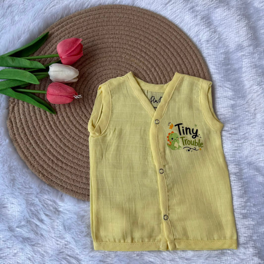 Premium Muslin Baby Jabla - Tiny Trouble