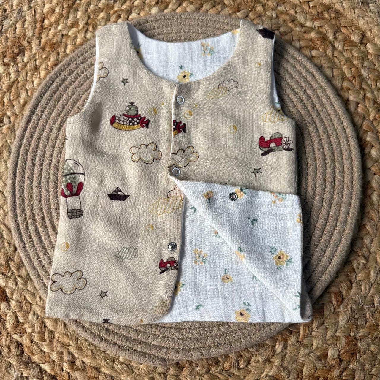 Reversable Muslin Baby Jabla - Cream & white