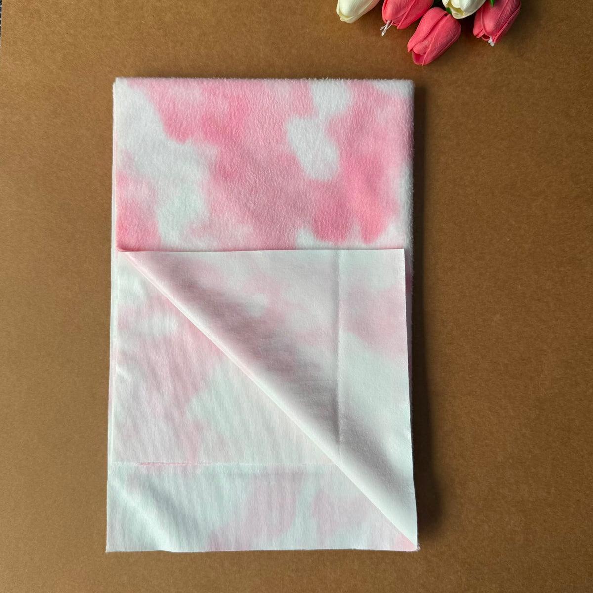 Pinky White Printed - Dry Sheet
